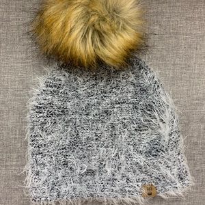 Bear claw hat